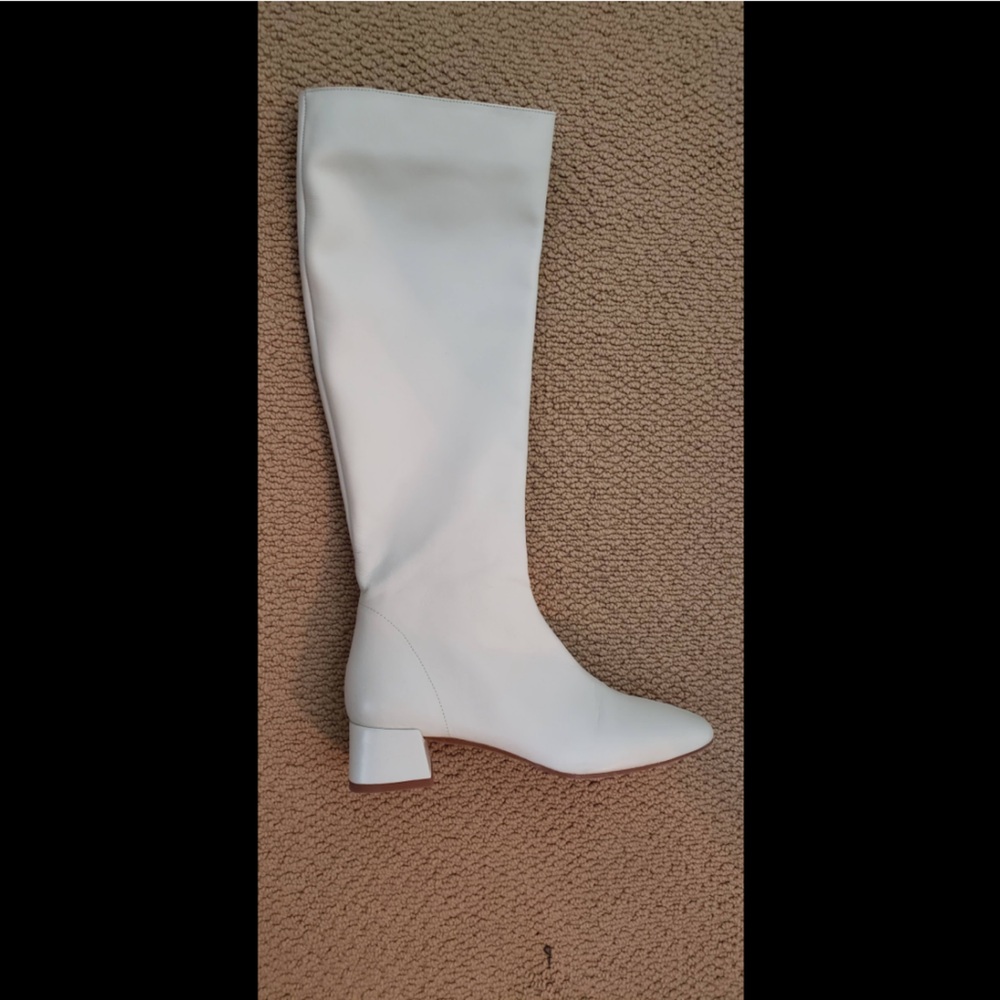 Zara Cream Color Knee-High Women's Boots Size 8